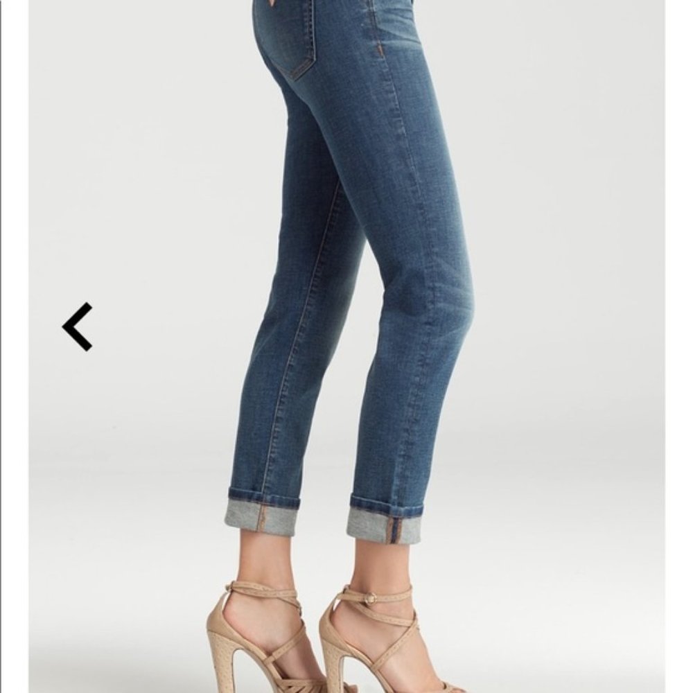 Guess Cropped Cigarette Jean